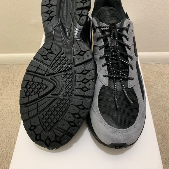 New Balance 2002R Gore-Tex JJJJound Charcoal Size 8 - Picture 7 of 12